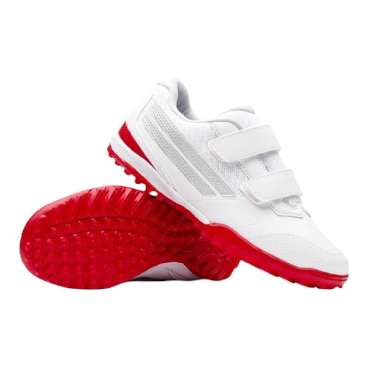 Junior Cricket Shoes