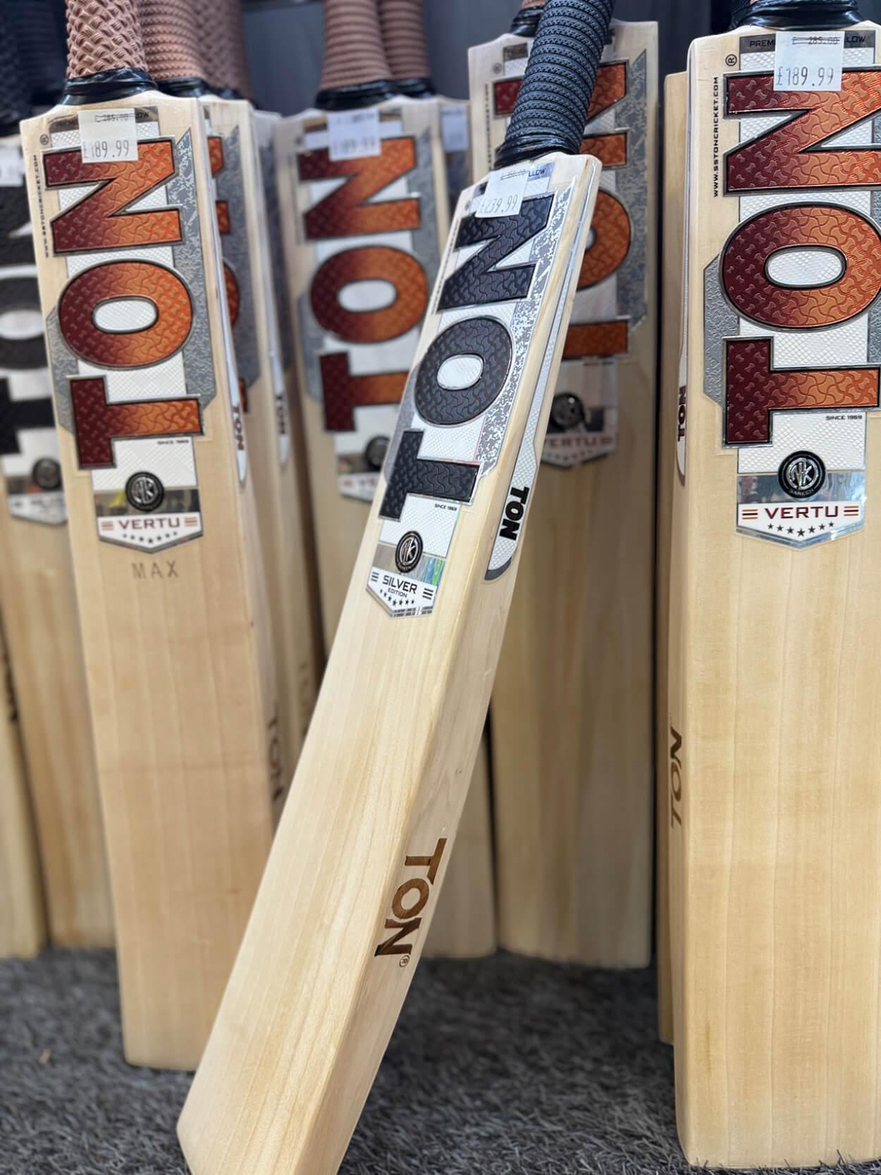 How to Buy Genuine Cricket Bats in the UK (Genuine bat in photo)