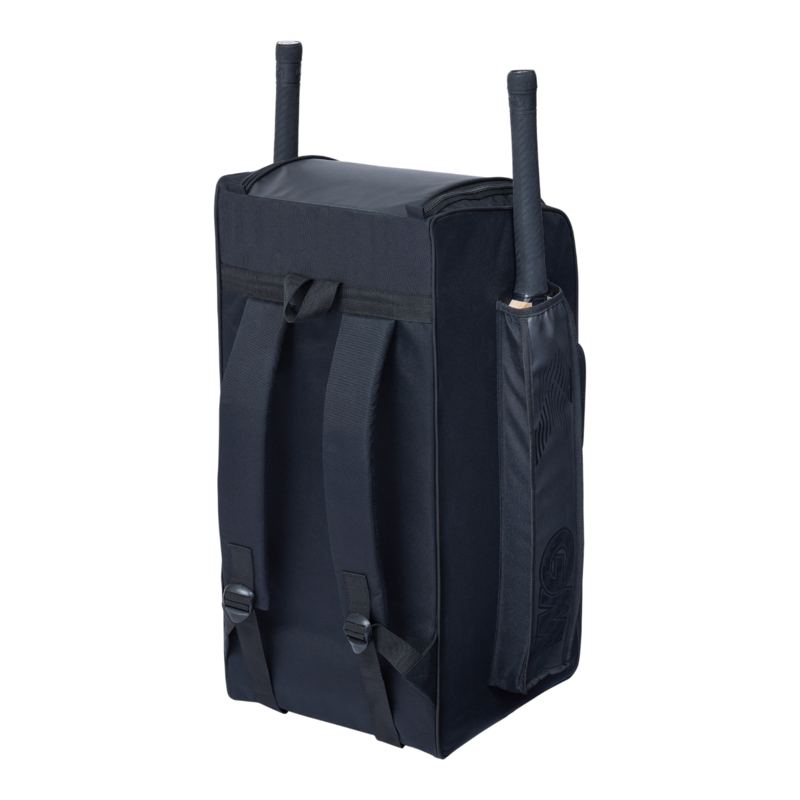 GM 707 Duffle Cricket Bag - main image