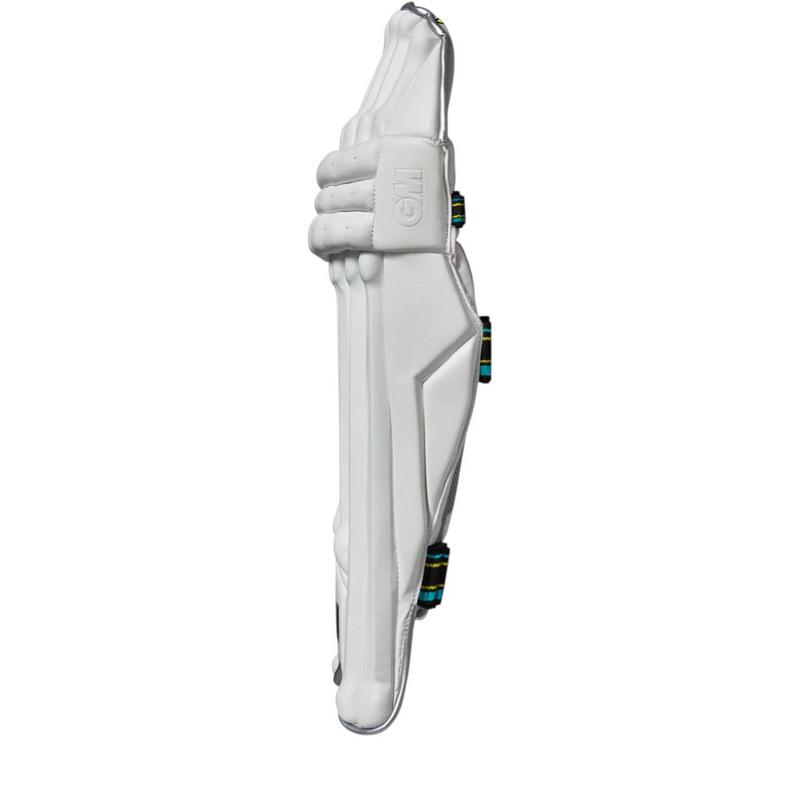 GM Aion 909 Batting Pads - 2025 - main image