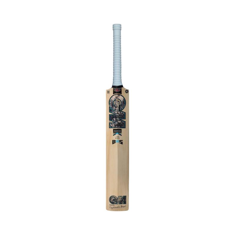 GM Diamond 808 Cricket Bat Junior 2026 - main image