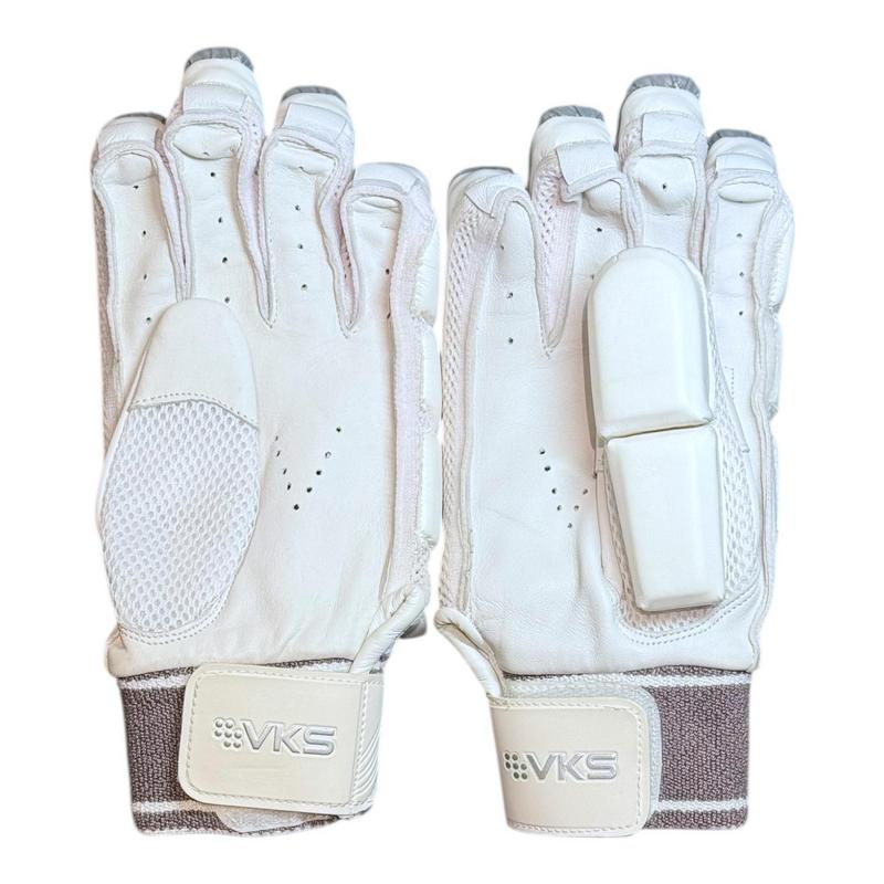 VKS Superlite Batting Gloves Junior - main image