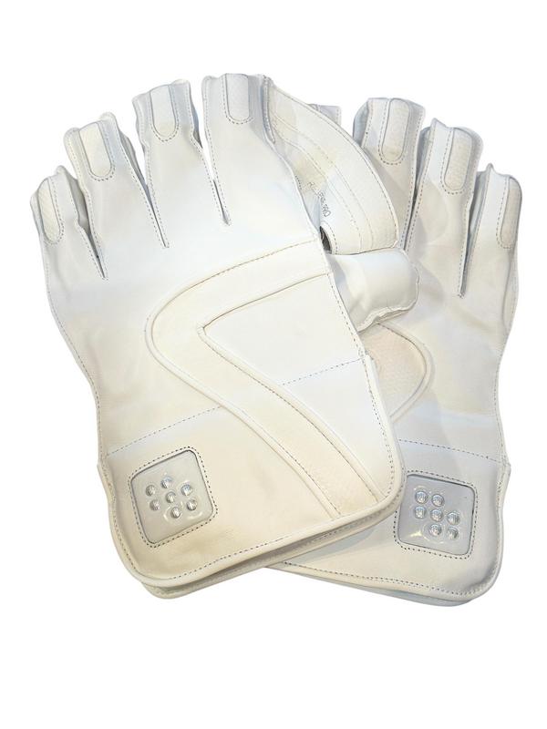 VKS Reserve Pro Wicket Keeping Glove - main image