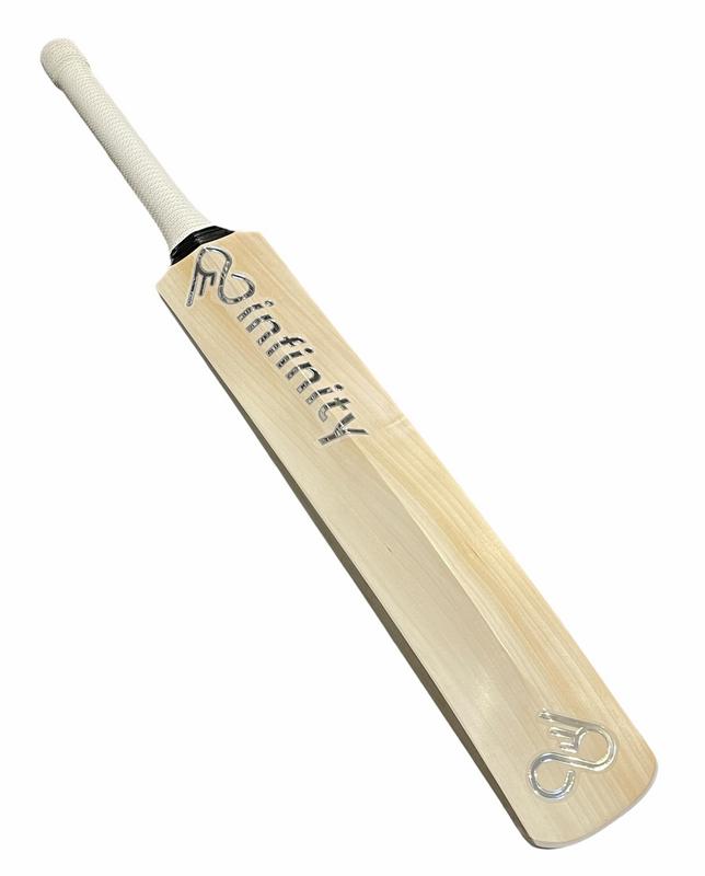 Infinity Modus Platinum Cricket Bat - main image