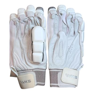 VKS Players Edition Batting Gloves - thumbnail image 2