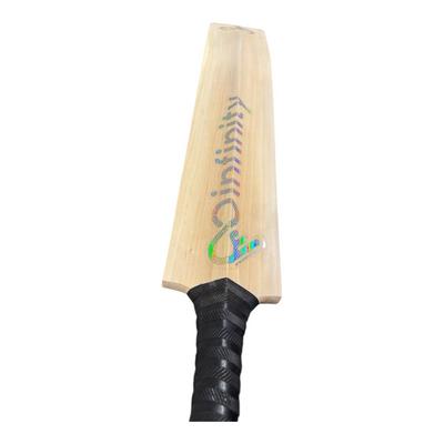 Infinity Niveau Silver Cricket Bat - thumbnail image 5